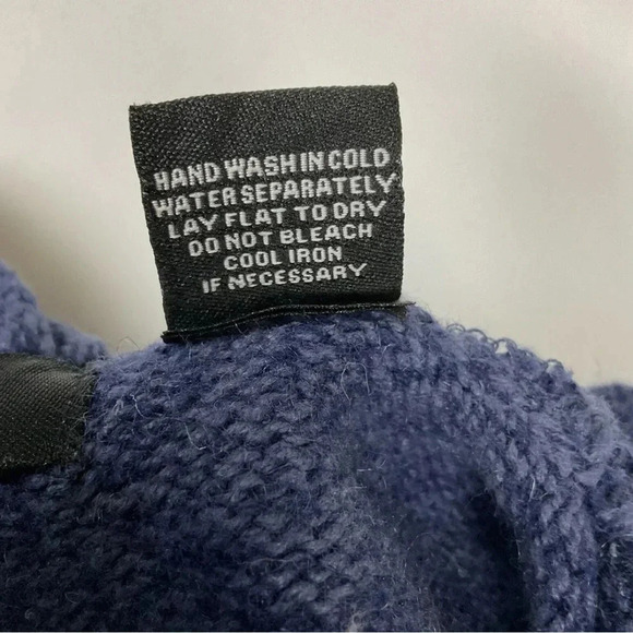 Crystal Kobe Full Zip Holiday Beaded Sweater Snowflake - size XL.    L - Picture 5 of 6